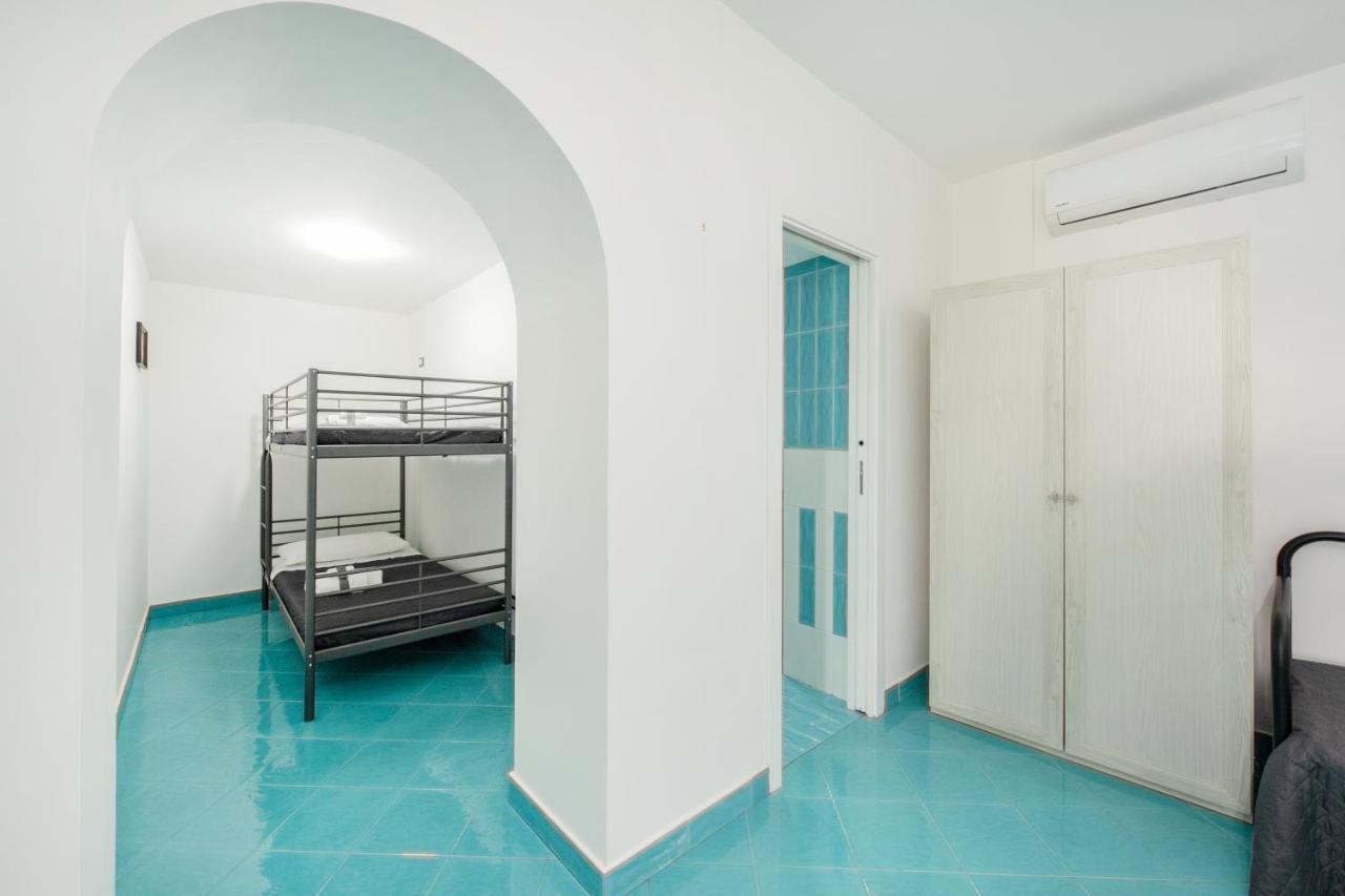 프로치다 La Casa Del Pozzo Vecchio B&B 외부 사진